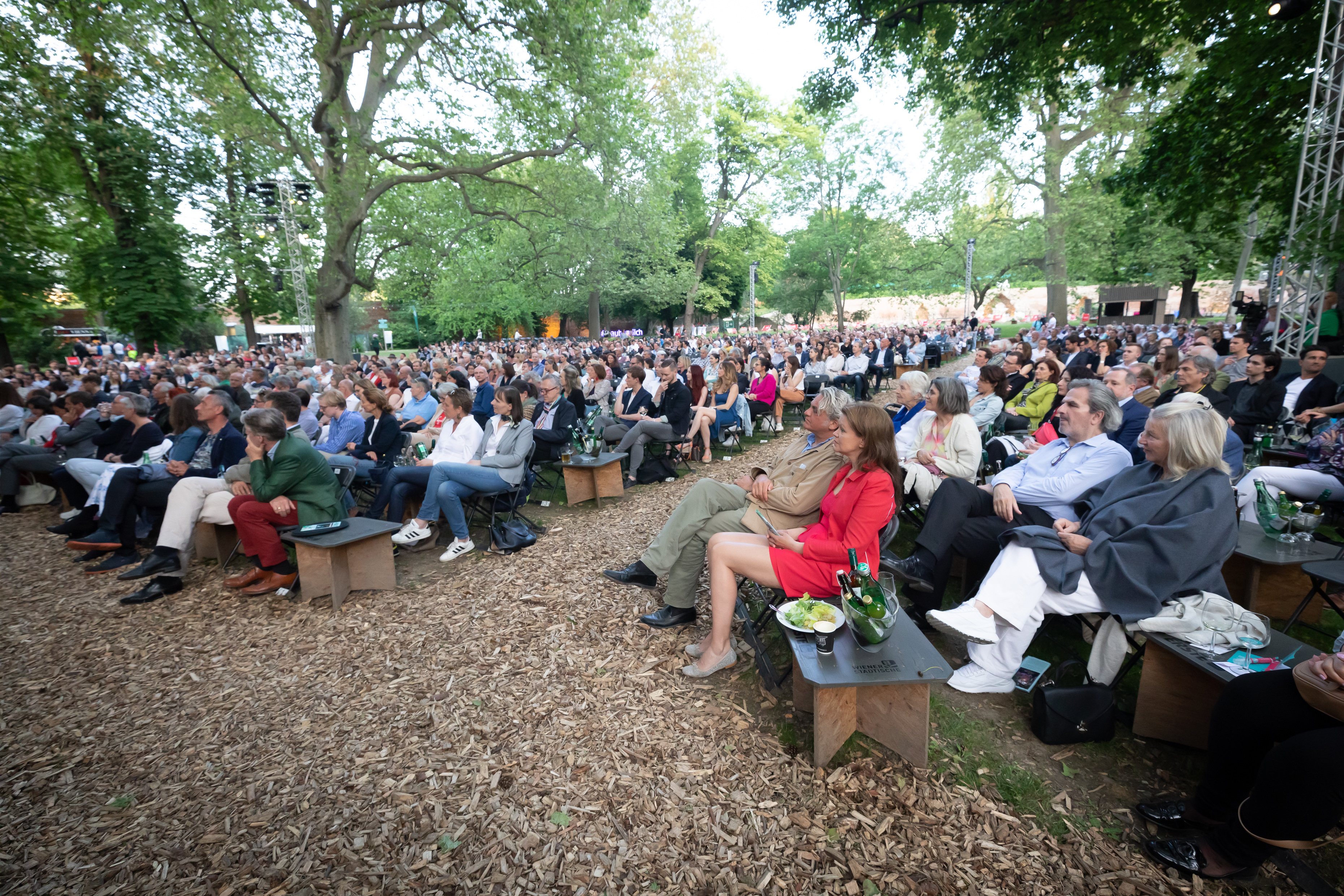 THEATER IM PARK (c) Jana Madzigon, Verwendung honorarfrei